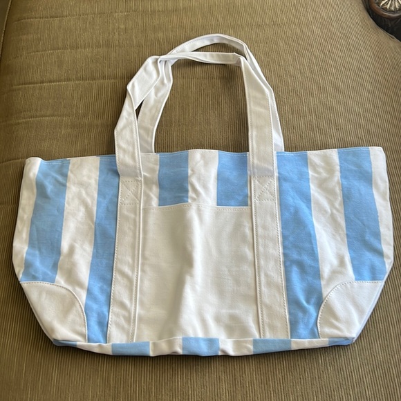 Striped summer large tote bag. - Picture 5 of 9